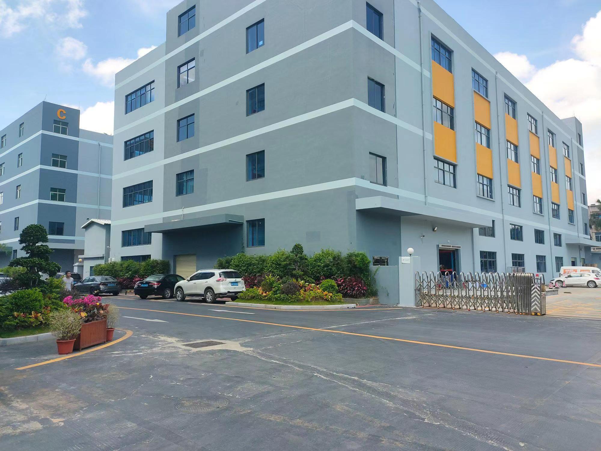 石狮市梦寻鸟服装厂