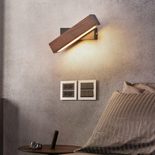 北欧卧室LED床头灯现代酒店走廊过道原木灯美式实木旋转阅读壁灯