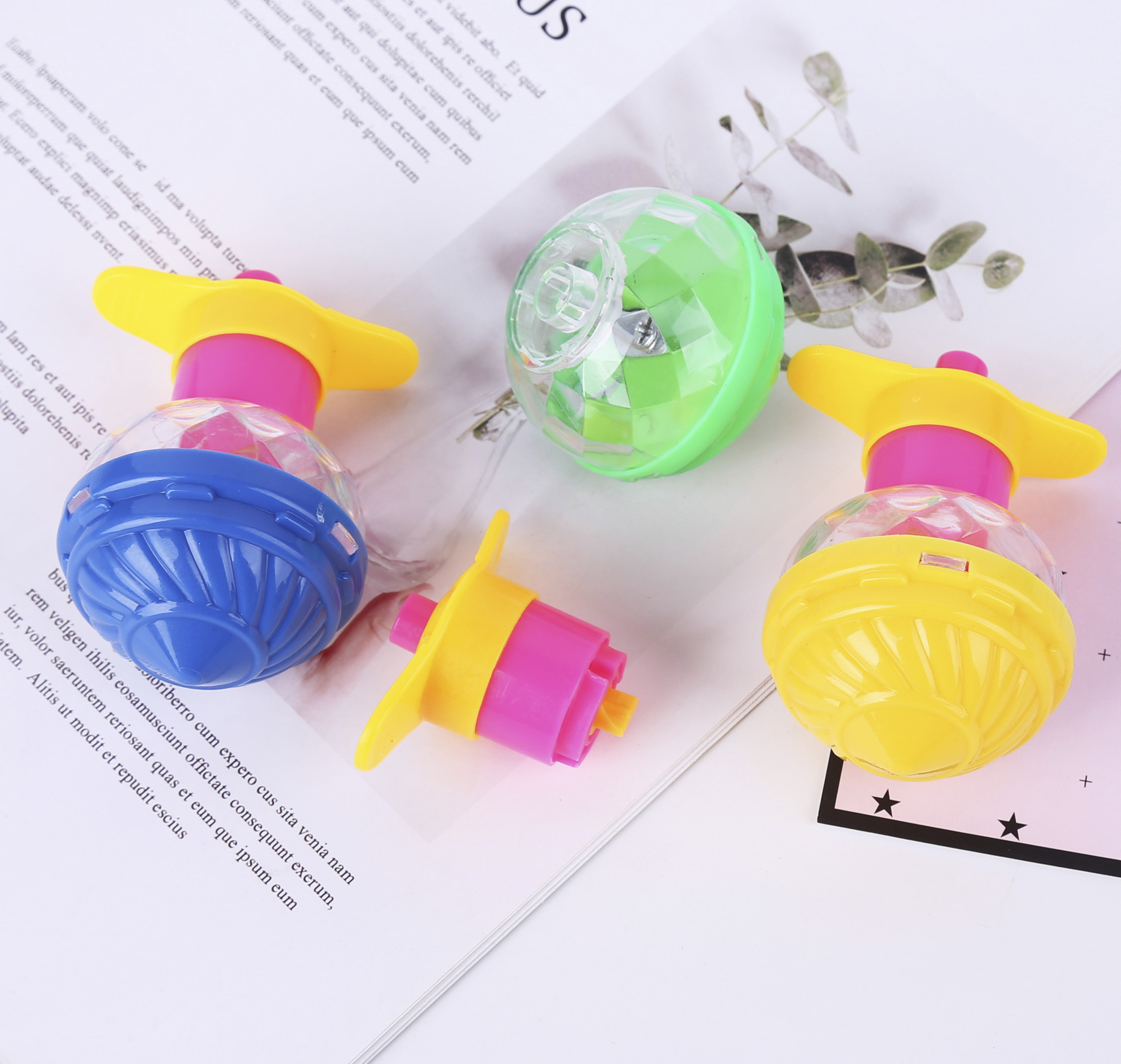 Kindergarten Children's Small Toys Gyro Wholesale Luminous Speed Gyro Night Market Wind-up Toy Student Small Gift