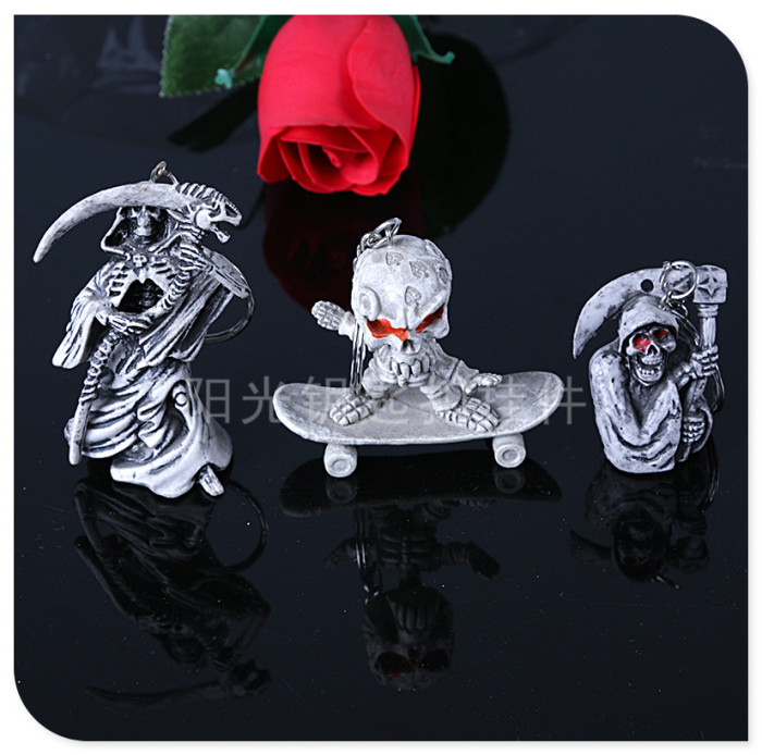 Popular One Piece Theater Version Skull Toys Doll Doll Skull Skateboard Key Chain Factory Direct Sales