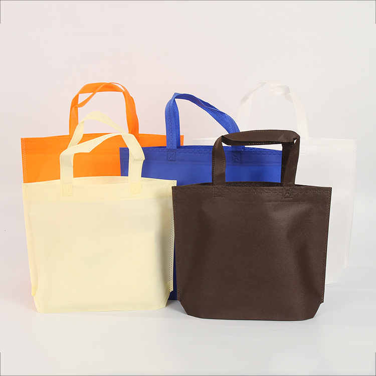 Factory Wholesale Spot Portable Non-Woven Bag Customized Color Coated Clothing Shopping Logo Environmental Protection Ad Bag