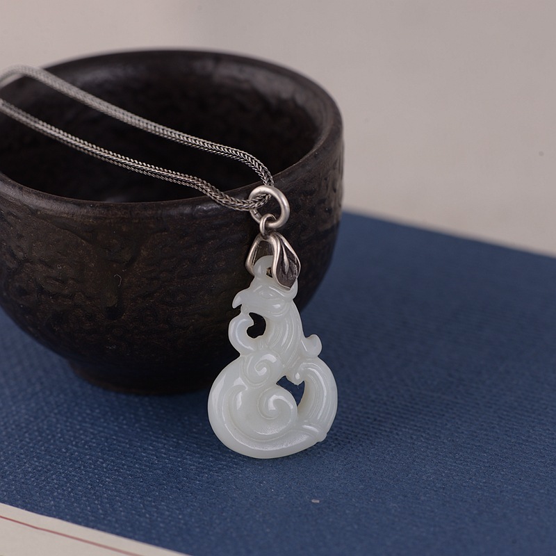 金鹿王 s925银复古 女款时尚气质和田玉凤凰吊坠 泰银烧蓝项饰