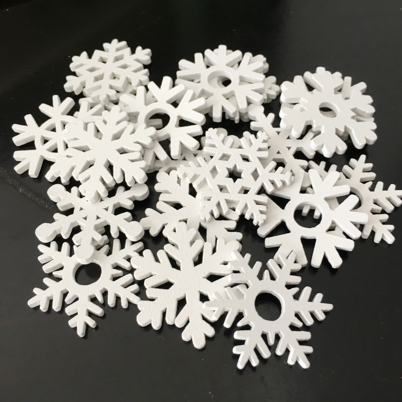 Factory Direct Sales in Stock Wooden Craftwork White Snowflake Christmas Series Wood Piece Home Decorations Creative Style