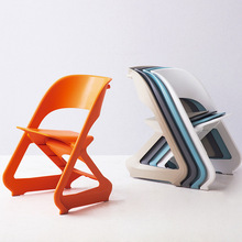 现代简约创意靠背椅子家用北欧时尚塑料餐椅户外凳子懒人休闲