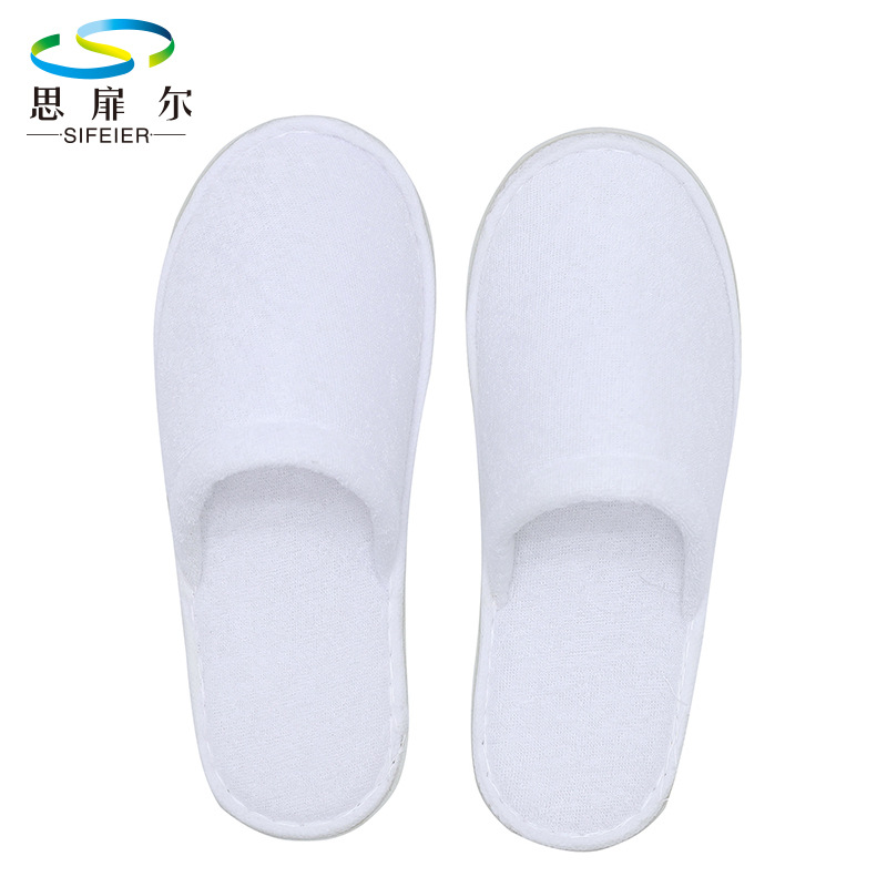 Five-Star Hotel Disposable Toiletries Hotel Slippers Guest Room Toothbrush Set B & B Travel Supplies