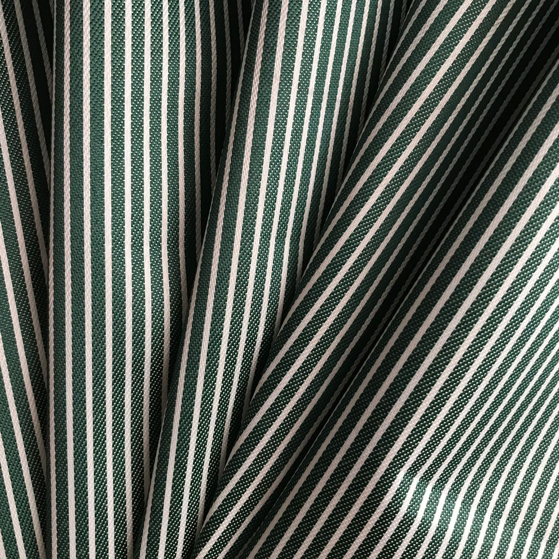 厂家直供现货充足防水抗污色织细条纹发泡围裙便当包牛津布面料