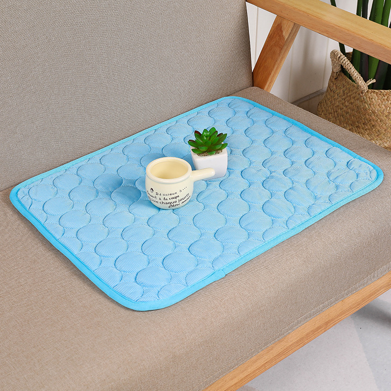 Summer Pet Pad Pet Ice Mat Dog Mat Kennel Dog Bed Pet Ice Silk Mat Cat Cool Pad Pet Supplies