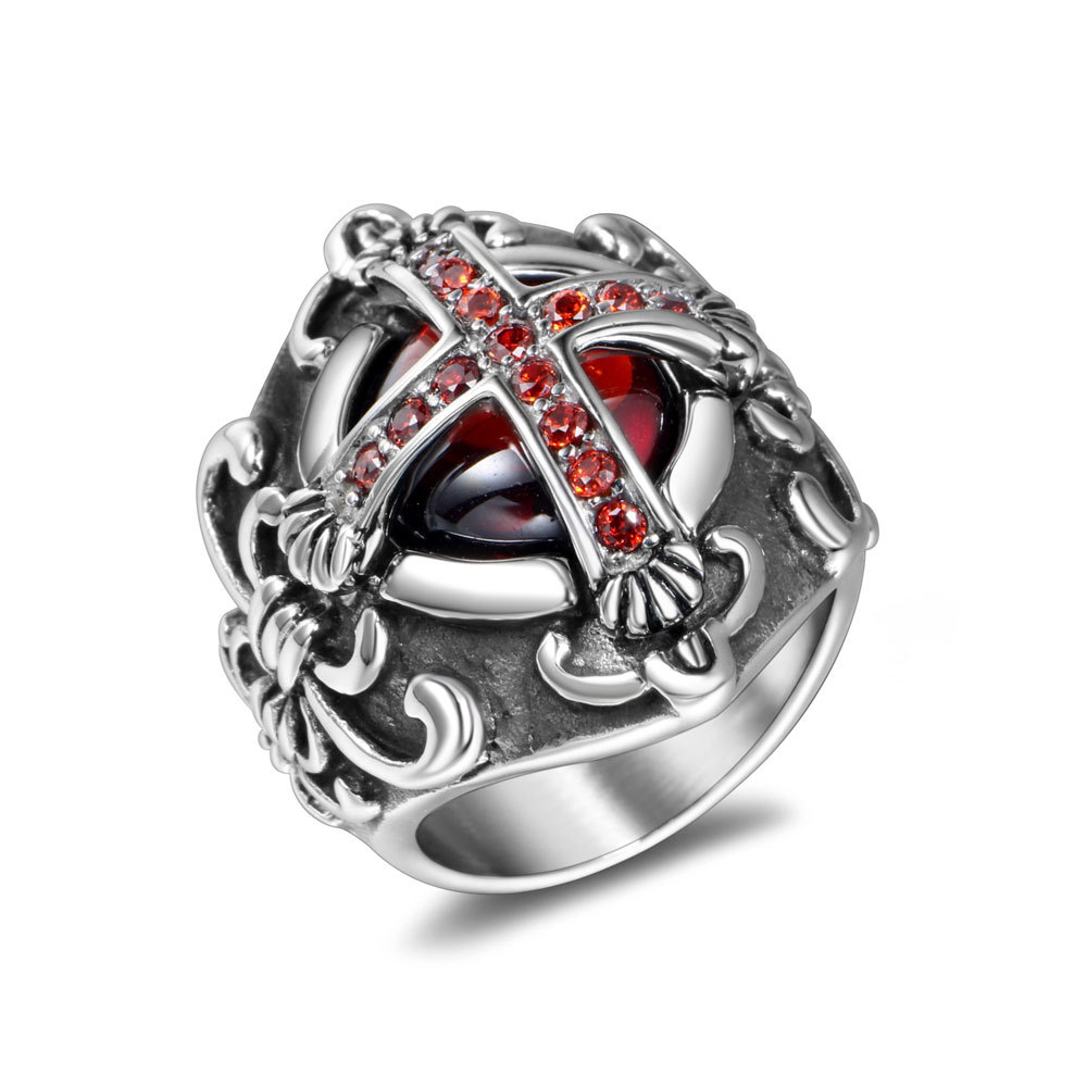 欧美哥特式十字架戒指 霸气红宝石钻石戒指 钛钢皇冠指环SA240