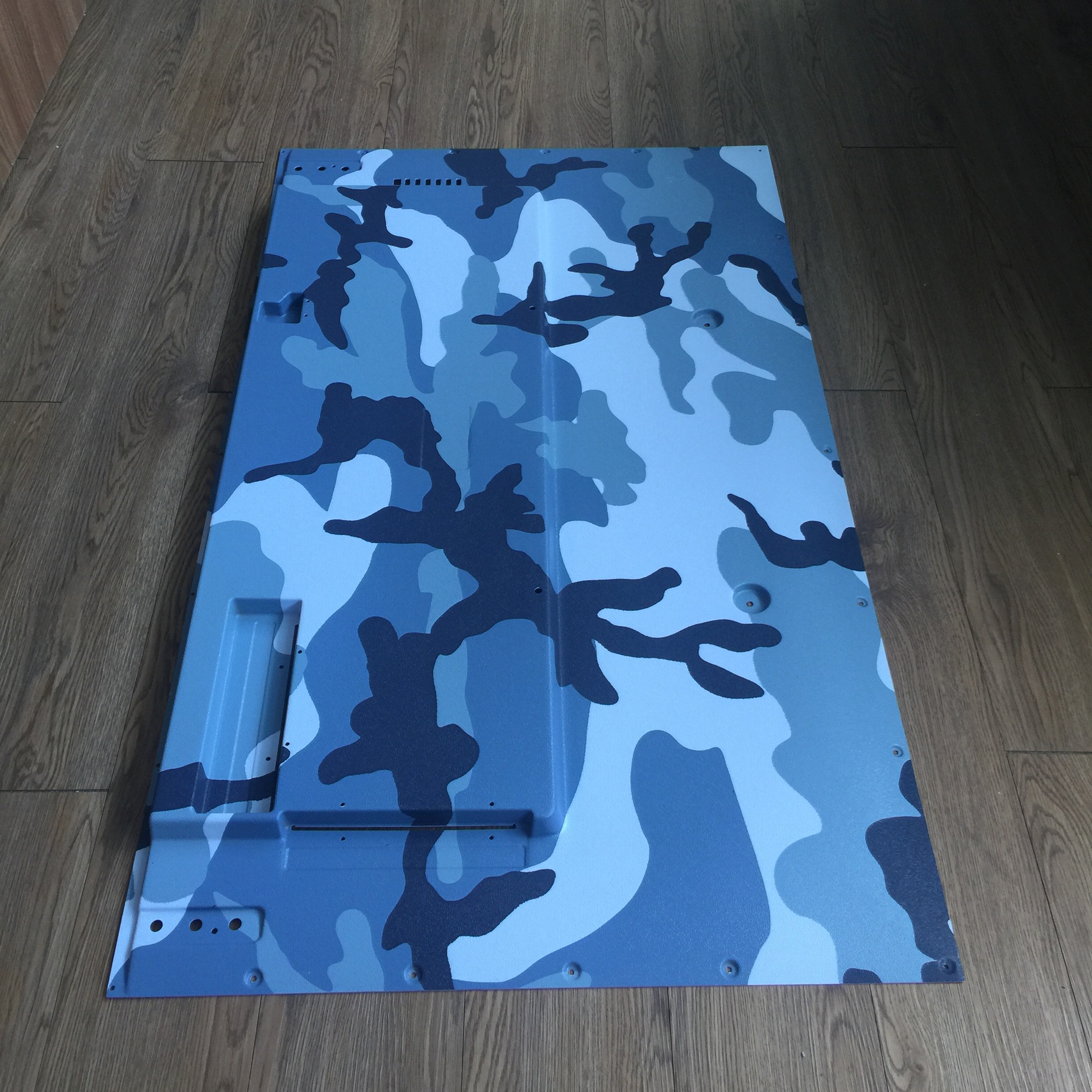 定制真空吸塑挡板塑料 pc覆膜技术迷彩色表面 材料2-12mm 厚度可