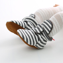 条纹针织布0-1岁婴儿软底鞋婴儿鞋保暖鞋宝宝袜套鞋