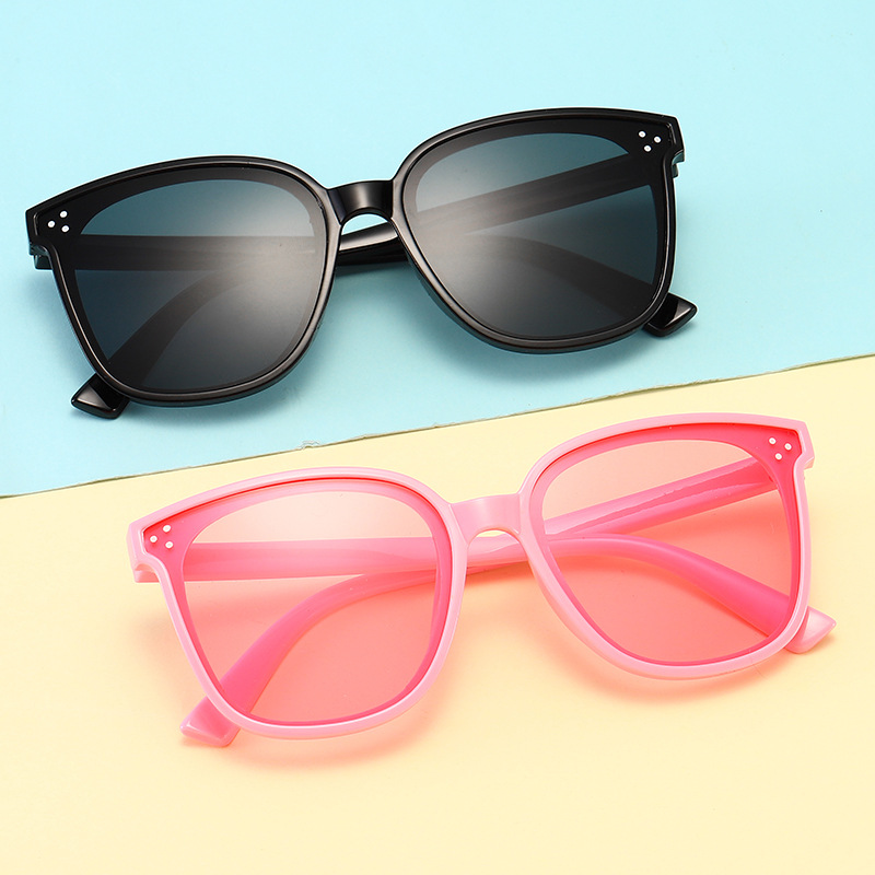 2023 New Children's Unisex Sunglasses Travel Sunglasses Fashion Retro Cycling Outdoor Glasses