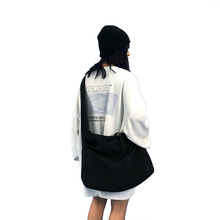 韩国新品暗黑简约抽带单肩斜挎包包百搭低调男女款布包时尚户外包