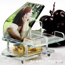 水晶钢琴 透明钢琴水晶音乐盒八音盒灯座 特别生日礼物教师节礼品