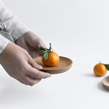 日式木餐具榉木圆碟迷你实木小圆盘托盘餐盘点心盘圆形木碟