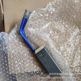 发电机碳刷  20*40*100 接地碳刷 风电碳刷发电机碳刷