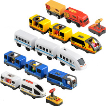 TBKJOYS电动火车玩具兼容木制轨道儿童火车玩具遥控火车卡车