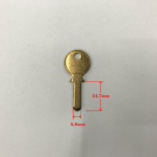 生产批发各式各样的门钥匙，汽车钥匙，防盗门钥匙，十字钥匙。
