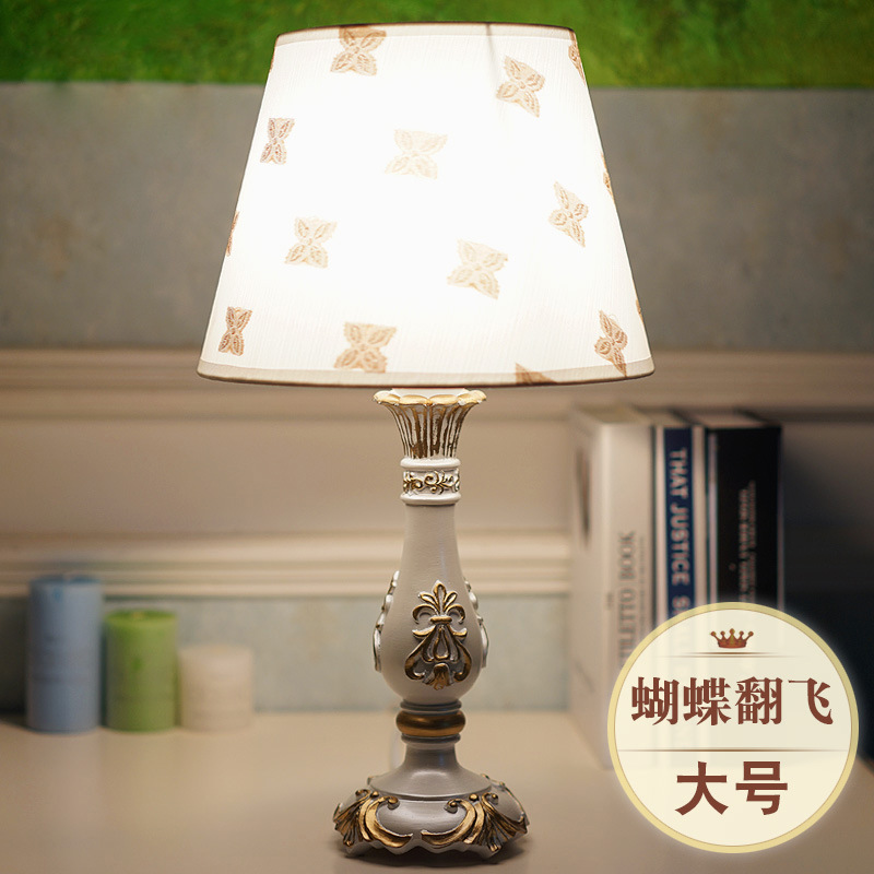 European Style Table Lamp Bedroom Romantic Retro Remote Control Dimmable Warm Luxury Decoration Domestic Wedding and Wedding Room Bedside Lamp