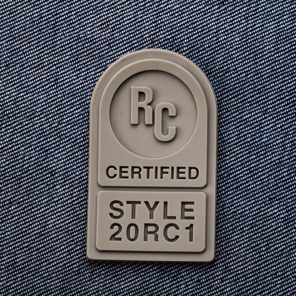 现货服装胶章徽章logo商标滴塑标衣服章仔肩章硅胶软胶标纺织辅料