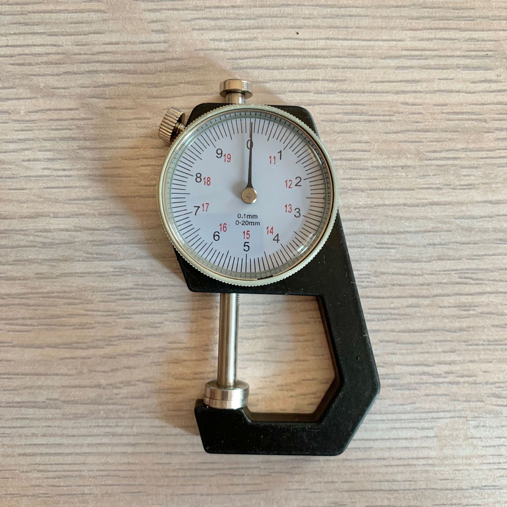 上海美禅量具测厚仪测厚规测量珍珠钢管木材皮革厚度c-16