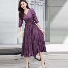 三宅褶皱女装2022春夏新款欧美时尚大码修身显瘦不规则紫色连衣裙