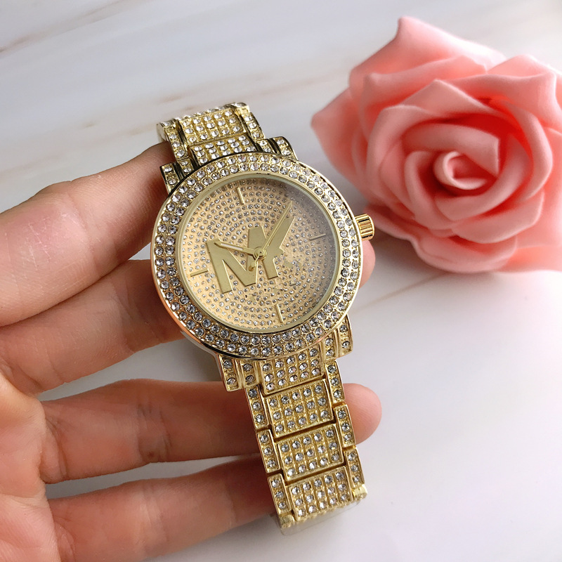 女士镶钻手表潮流钻时装石英手表钻粉字母刻度表盘情侣个性石英表
