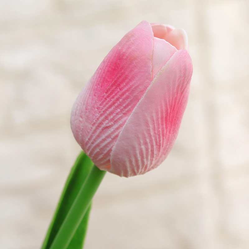 Pu Feel Tulip Single Greenery and Fake Flowers Nordic Style Living Room Decorative Ornament Pieces Tulip Artificial Flower Wholesale