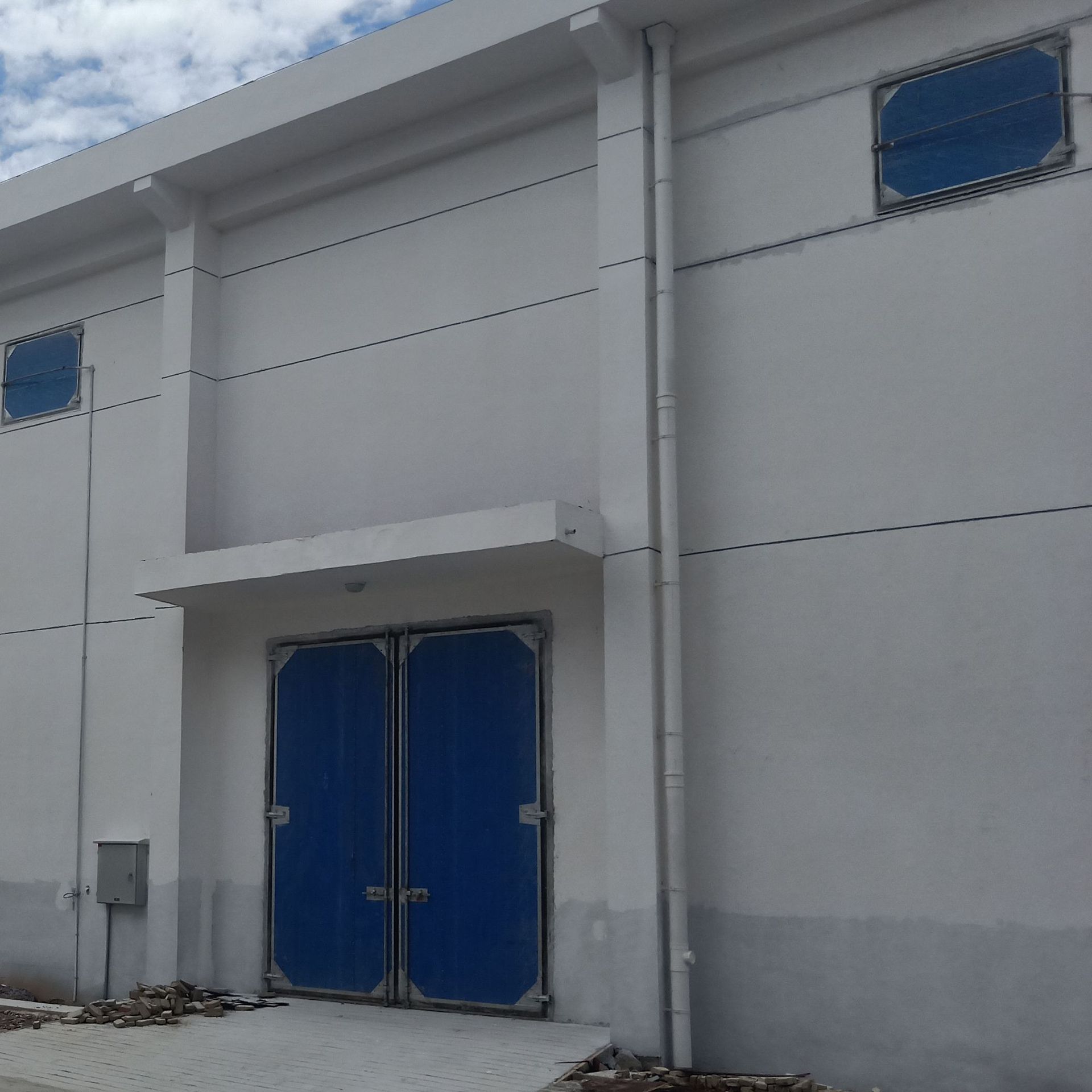 奥文手动电动密封粮仓门保温厂房重型粮库专用平开门推拉门折叠门