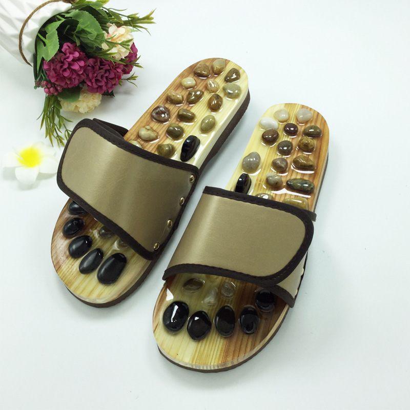 Manufacturers Penghang Foot Acupuncture Point Couple Hard Bottom Sandals Men and Women Health and Fitness Shoes Foot Massage Shoes Pebble Massage Slippers