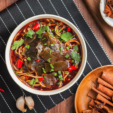 襄梦海带面185克/盒襄阳湖北特产早餐速食红油豆腐窝子面碱面面条