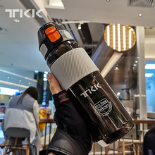 TKK塑料水杯运动水杯男大容量便携健身壶孕妇产妇学生成年带吸管