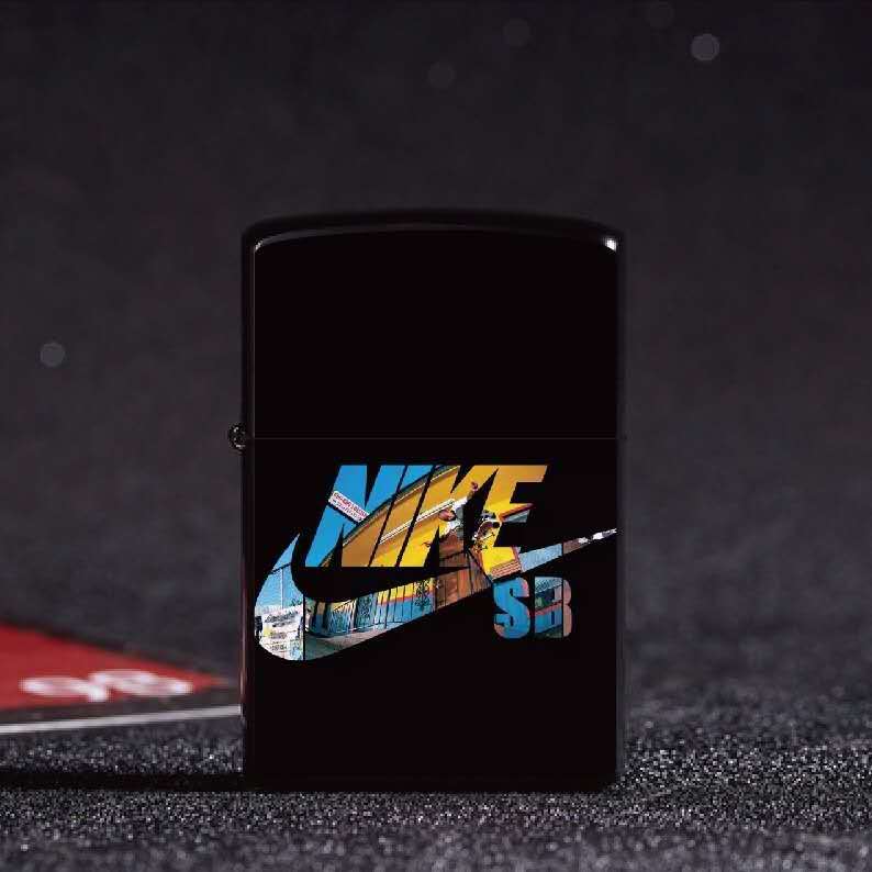 Fashion Brand Kerosene Lighter Anime Creative Metal Windproof Lighter Advertising Lighter Wholesale One Piece Dropshipping