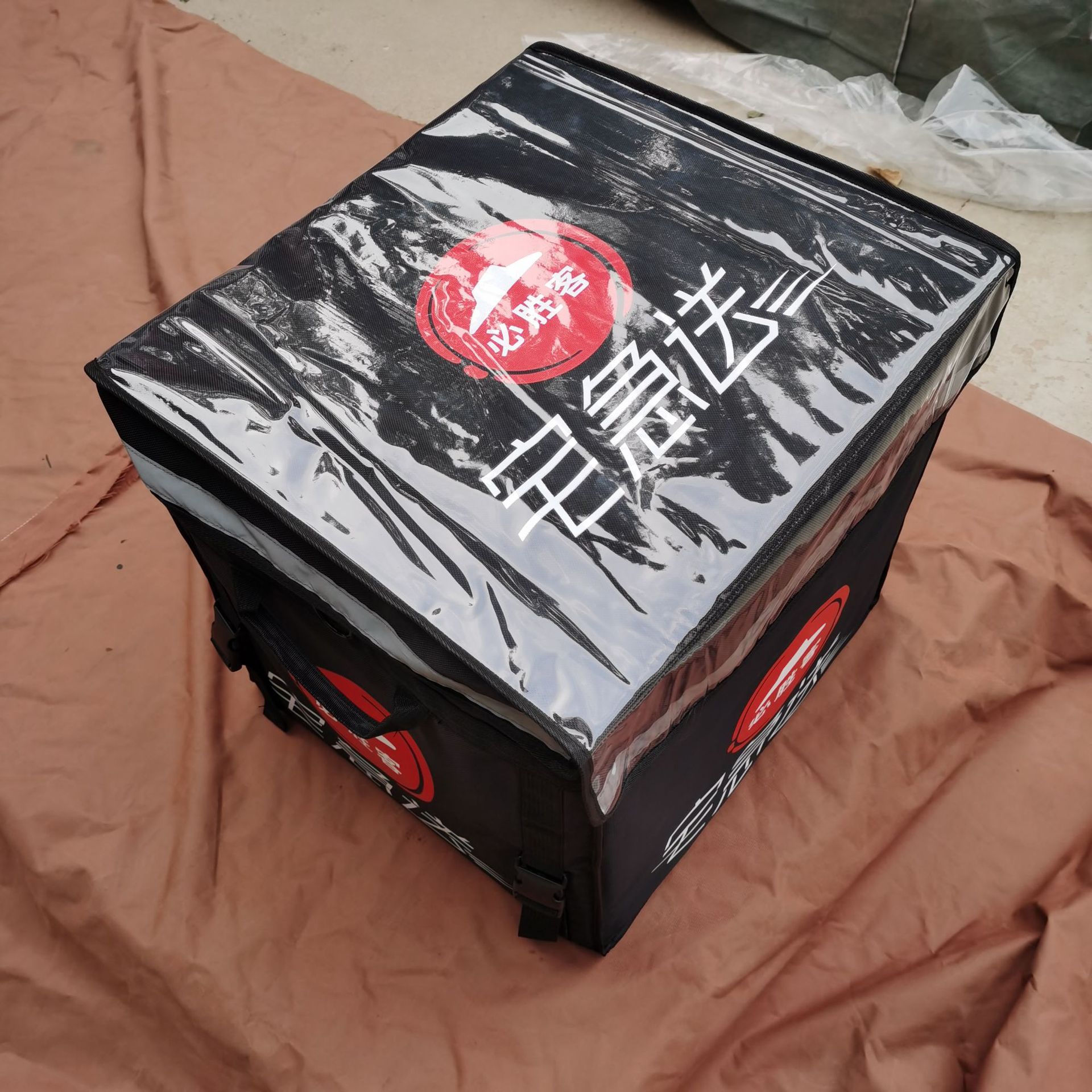顺丰外卖箱车载保温箱送餐箱批发-阿里巴巴