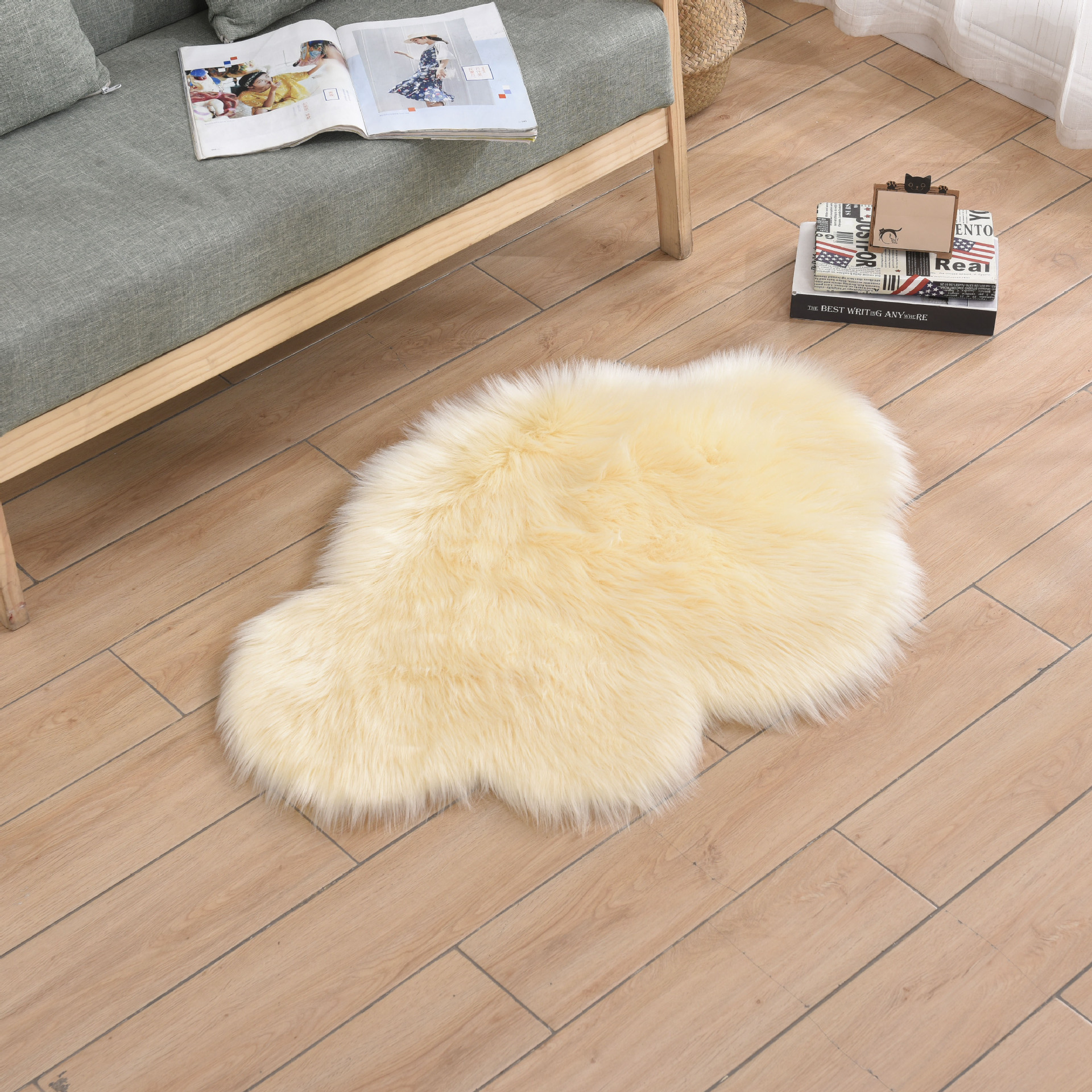 New Wool-like Carpet Cloud Sofa Living Room Carpet Floor Mat Bedroom Plush Bay Window Carpet Wholesale