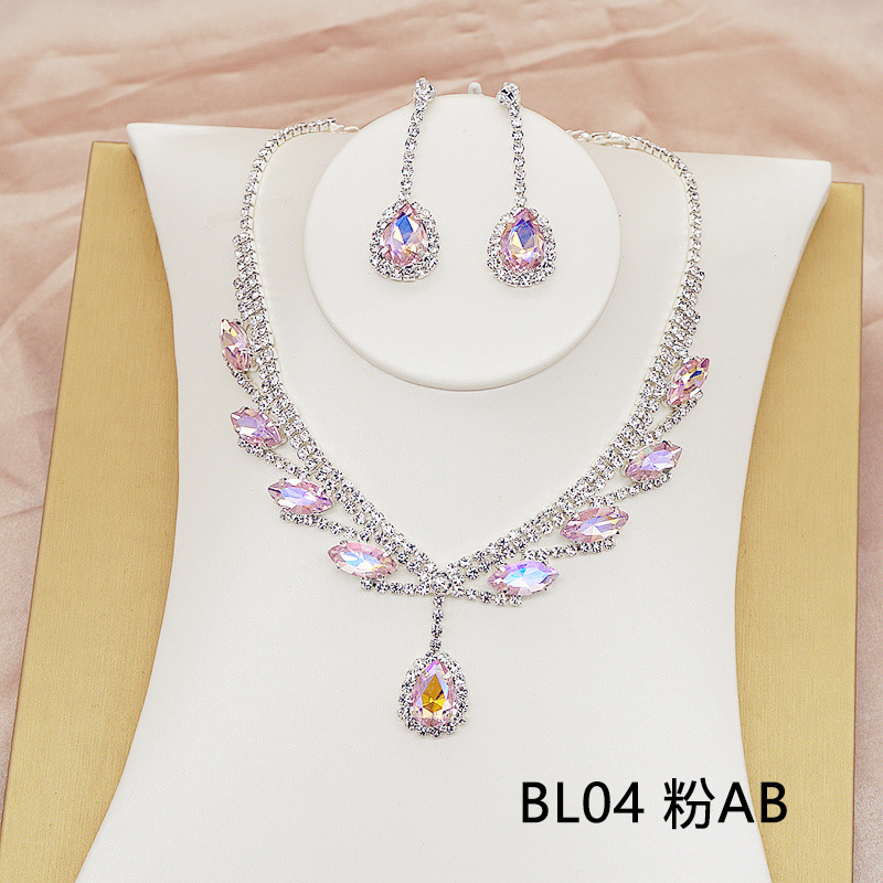Cross-Border Supply Best Seller in Europe and America Bridal Necklace Set High-End All-Match Crystal Color Clavicle Chain Two-Piece Earrings Set