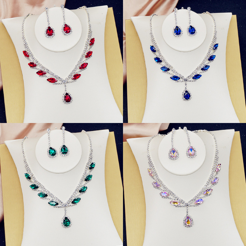 Cross-Border Supply Best Seller in Europe and America Bridal Necklace Set High-End All-Match Crystal Color Clavicle Chain Two-Piece Earrings Set