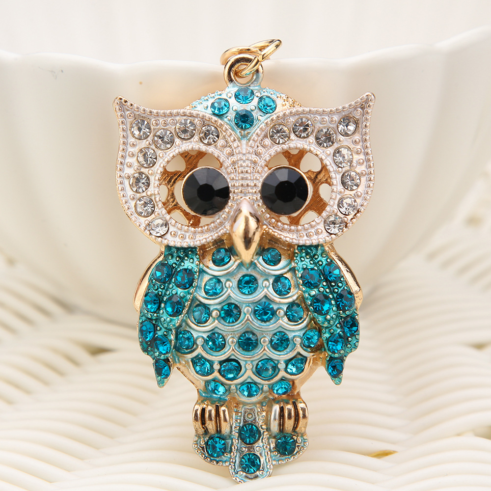 Exclusive for Cross-Border Creative Bag Pendant Diamond Cartoon Owl Metal Keychains Factory Wholesale Small Gifts