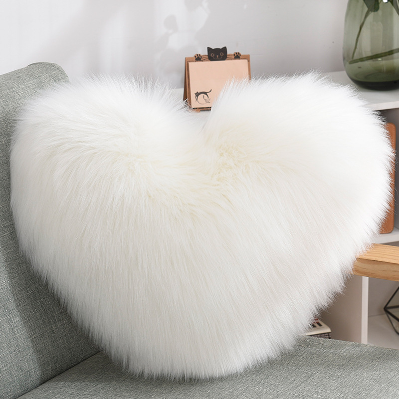 Love Heart-Shaped Plush Pillow Home Cushion Plush Sofa Waist Pad Office Seat Nap Wool-like Pillow