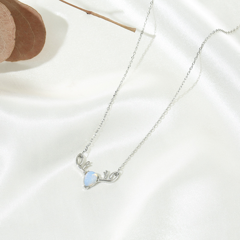 Dongdaemun Dignified Sense of Design Flower Pearl Diamond Star Moon Cross Antlers Necklace Instafamous Pendant Women