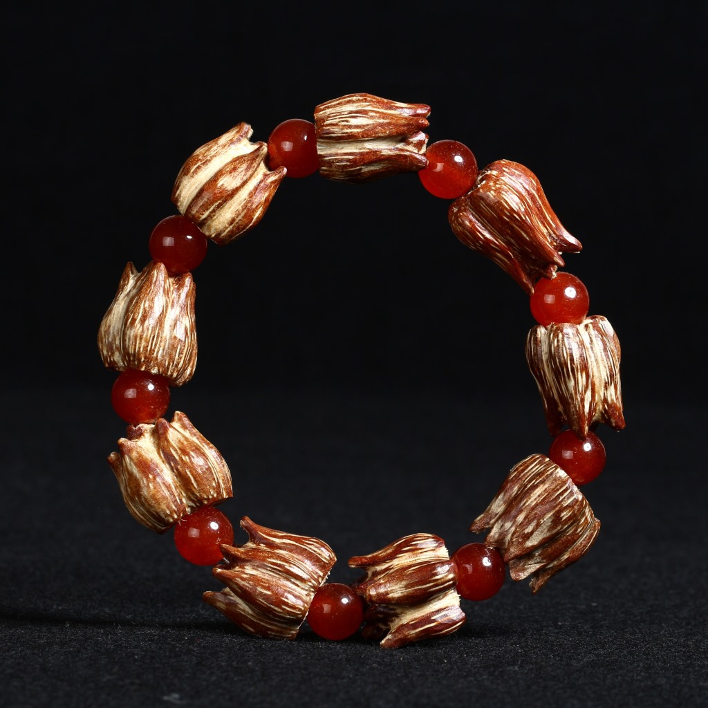 批发滴血莲花菩提子莲花菩提血红色自然手串手链一件起批代