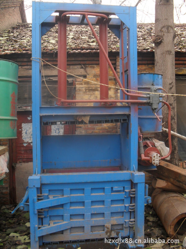 便宜售旧液压打包机 二手小型液压打包机