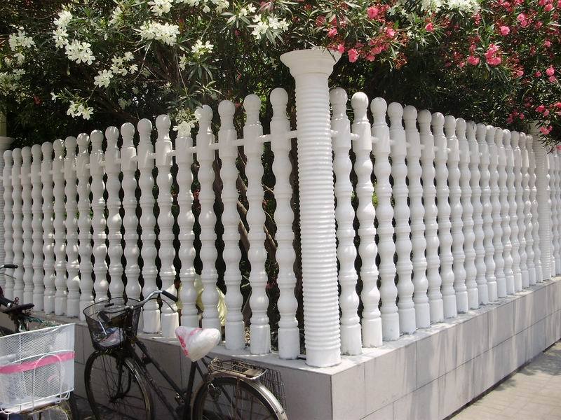 专业供应欧式花瓶多彩色个性葫芦栏杆‖仿陶瓷护栏‖景观栅栏定制