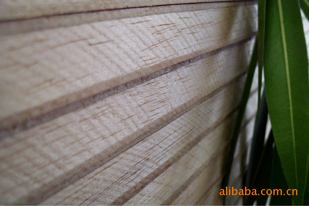 福贵羊进口柳桉芯18厘细木工板三聚氰胺基材贴面e1环保家具板18mm