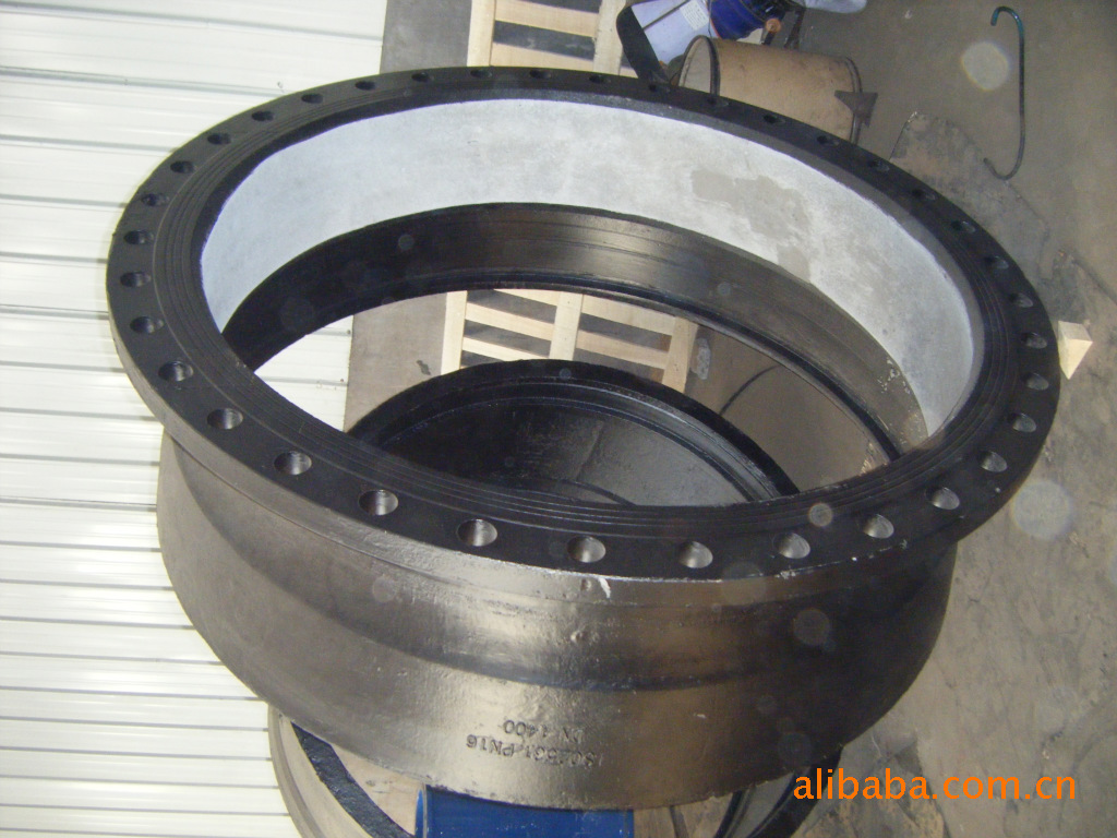 铸铁管件 短管甲(盘承短管) 厂家直销 图片_高清大图 - 阿里巴巴