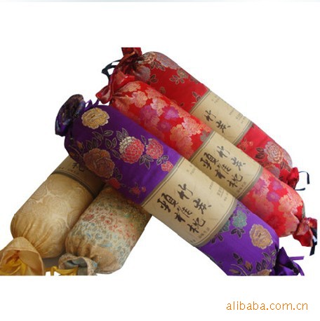 高质量竹炭枕 竹炭颈椎枕 款式齐全颈椎枕 多用