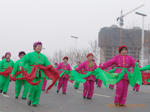 秧歌舞红绸带飘带广场舞彩带腰鼓彩绸腰绸带舞蹈红丝带丝巾批发