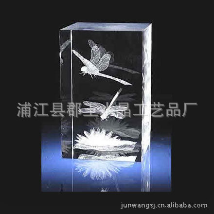 1.75 纸盒包装 水晶摆件雕方体工艺品