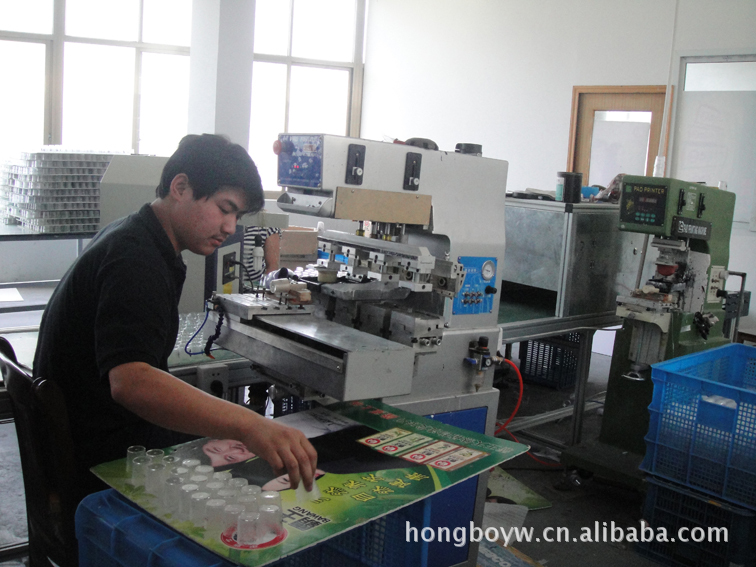 供应宁波周边丝印,移印,热转印,磙印,烫印水转印uv印刷加工大批量