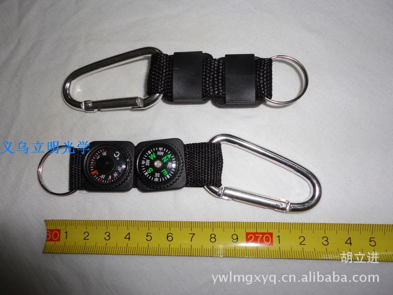 Outdoor Sports Metal Climbing Carabiner Thermometer Compass Key Chain Multifunctional Plastic Compass