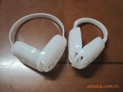 厂家供应各种防寒耳套塑料架子,保暖耳罩塑料骨架及塑料配件